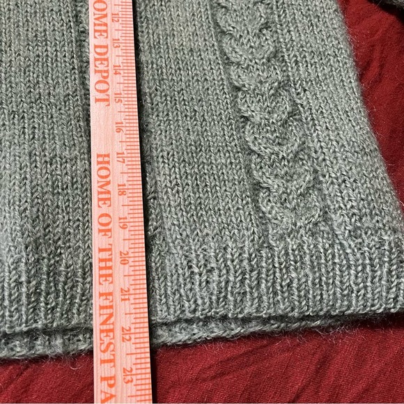 Vintage Hand Knit Green Fuzzy Sweater S - Picture 5 of 6